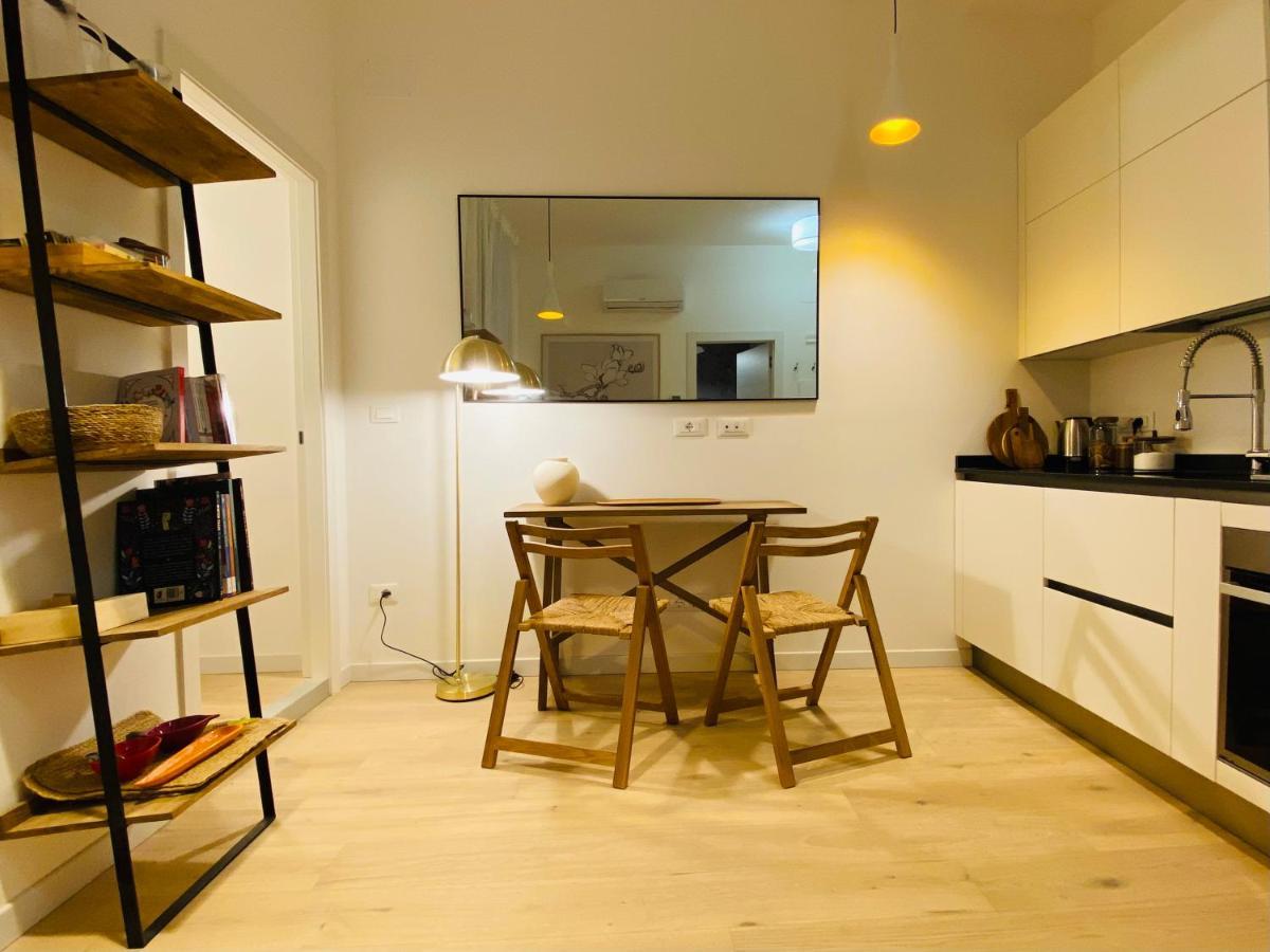 Piazzaborsa Charme Apartment Trieste Exterior photo